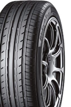 YOKOHAMA BLUEARTH-ESES32